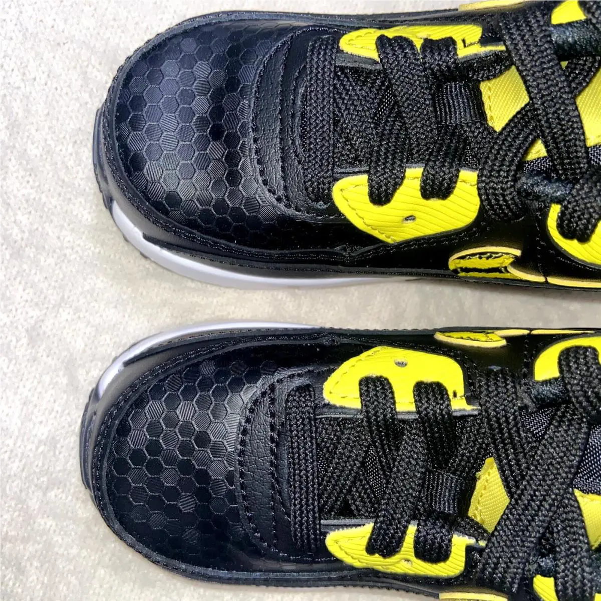 Nike shoes - Black 2