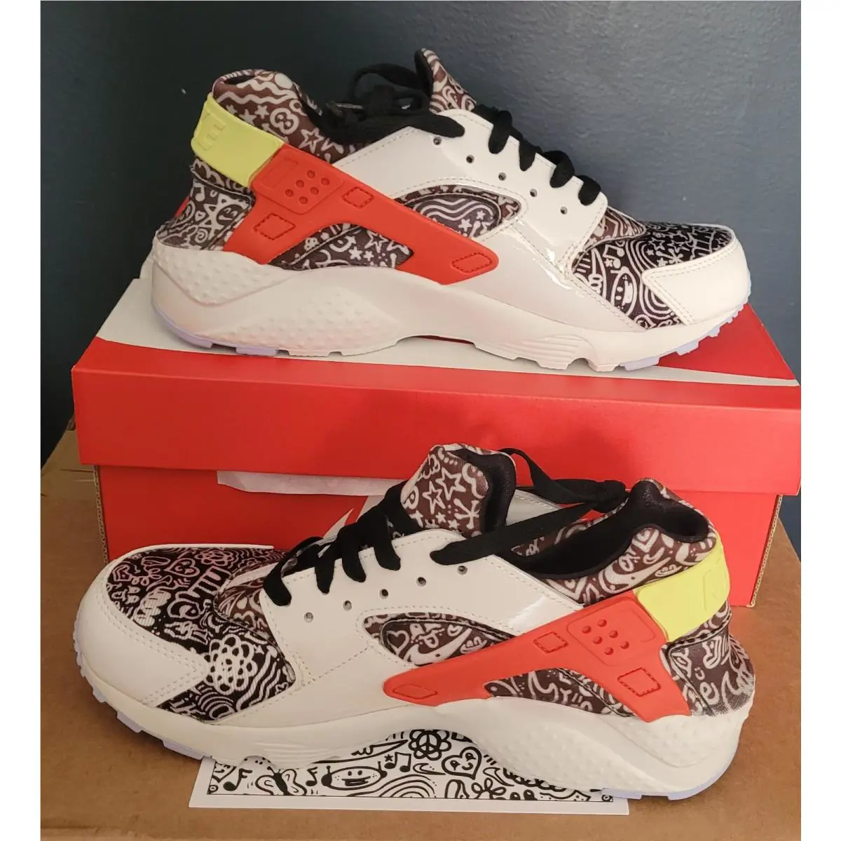 Nike shoes - Nike Air Huarache Run SE - Summit White/Lemon Twist (UPC: 196154682336) 2