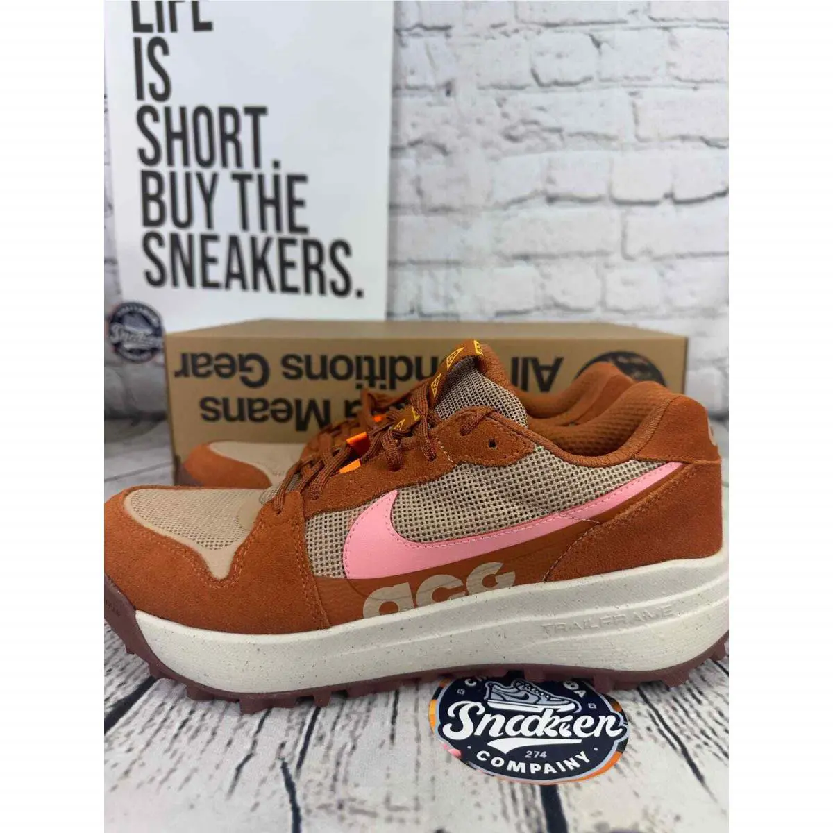 Nike shoes - Brown 1