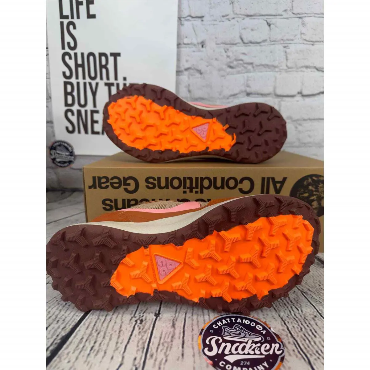 Nike shoes - Brown 6
