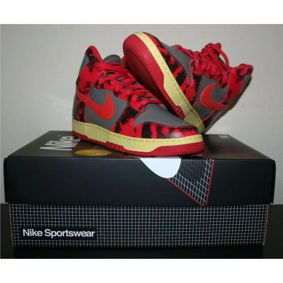Dunk HI 1985 SP Acid Wash Size Mens 11 Wmns 12.5 DD9404-600 by Nike