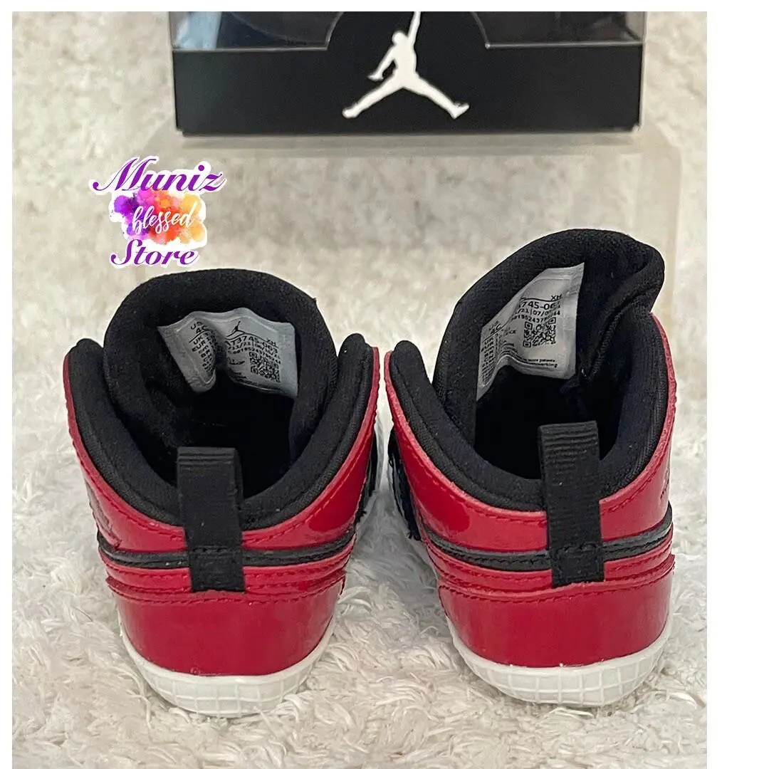 Nike shoes - Jordan 1 - Black/Red 2