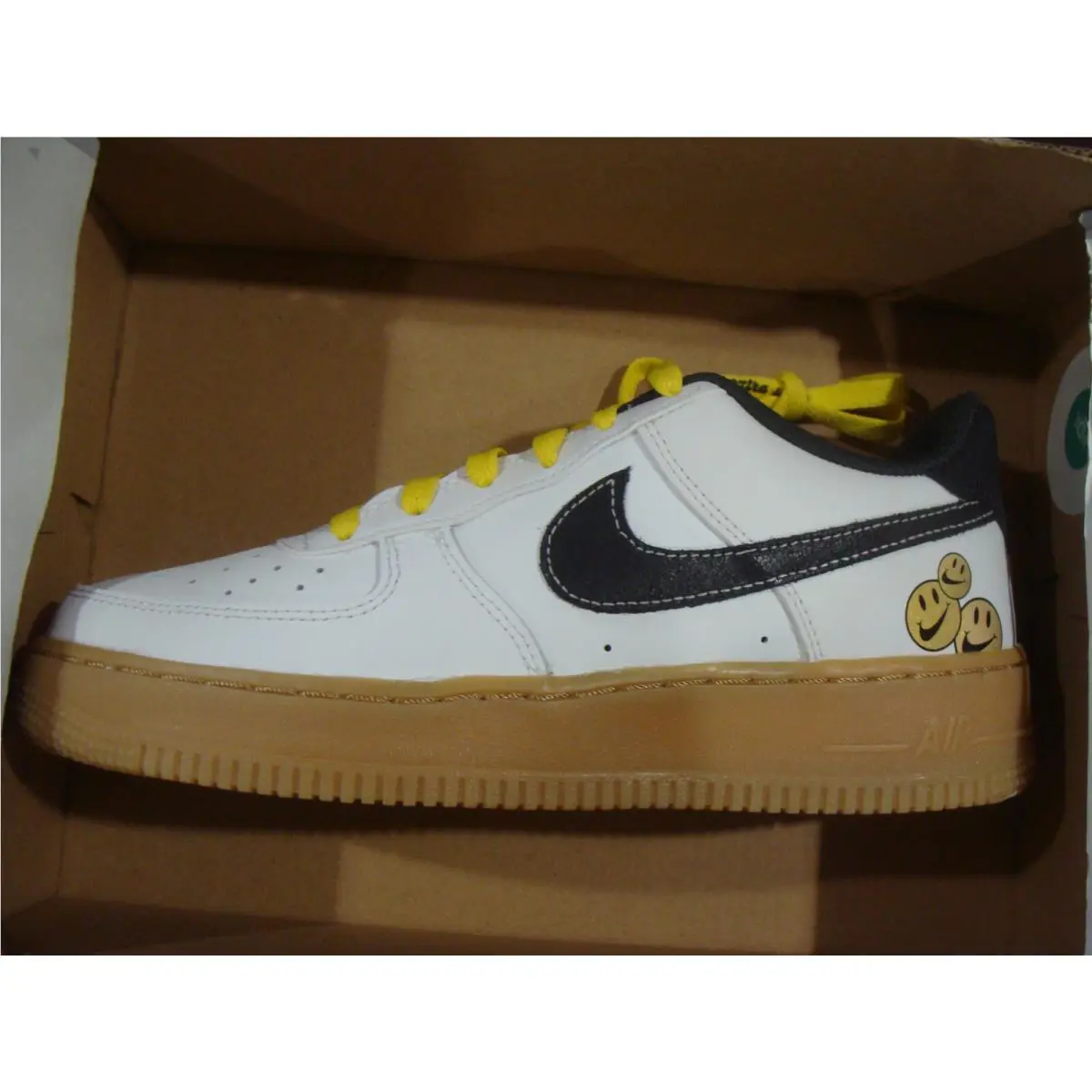Nike shoes - AIR FORCE 1 - AIR FORCE - WHITE/ANTHRACITE YELLOW STRIKE 3