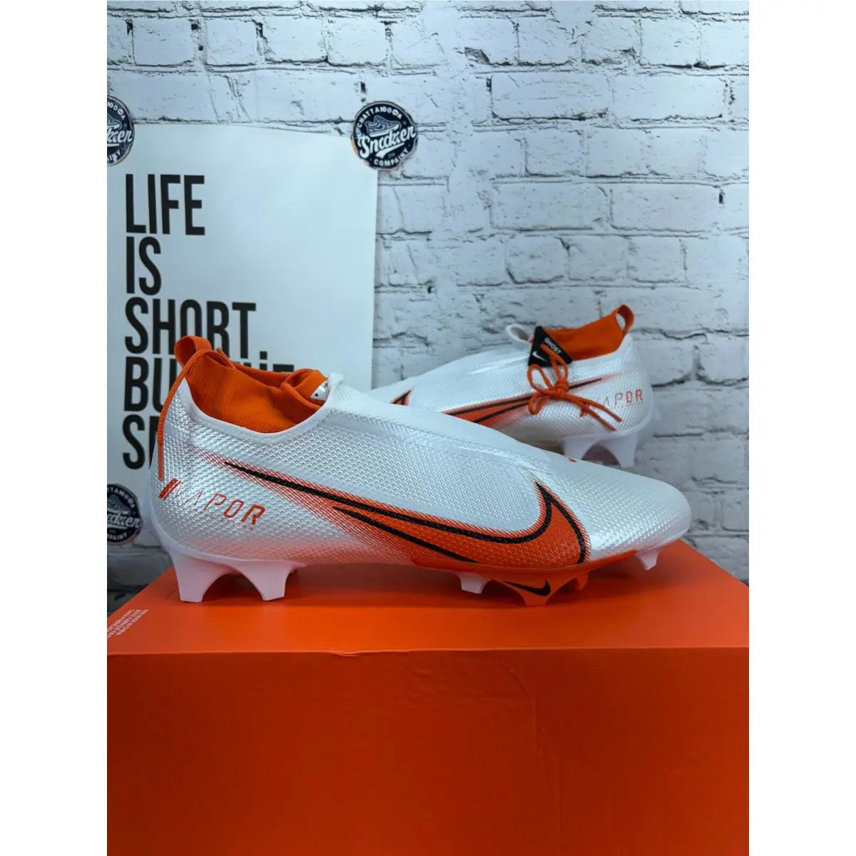 Nike shoes - Orange 0
