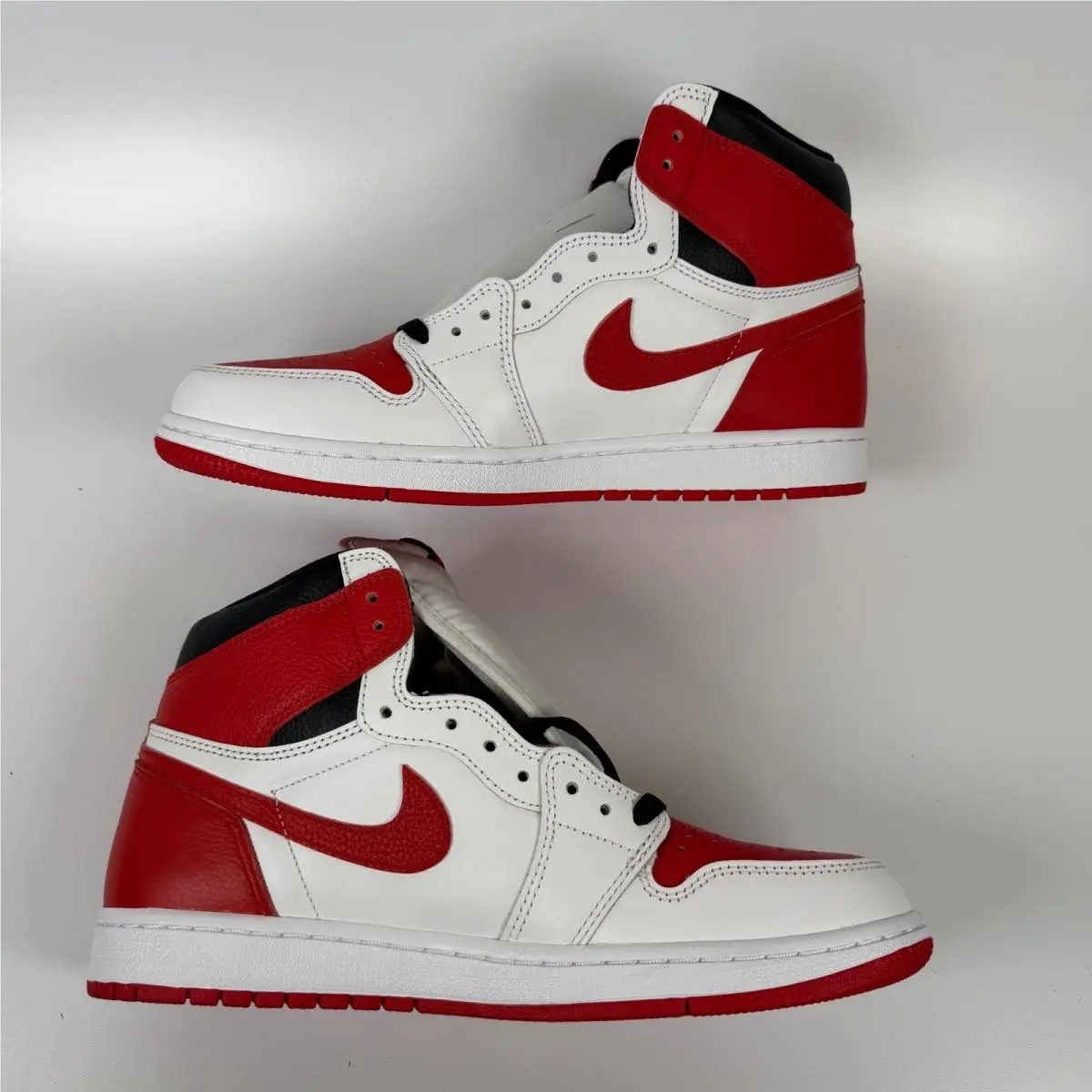 Nike shoes - Jordan 1 Retro High OG Heritage - 555088-161 - White 1