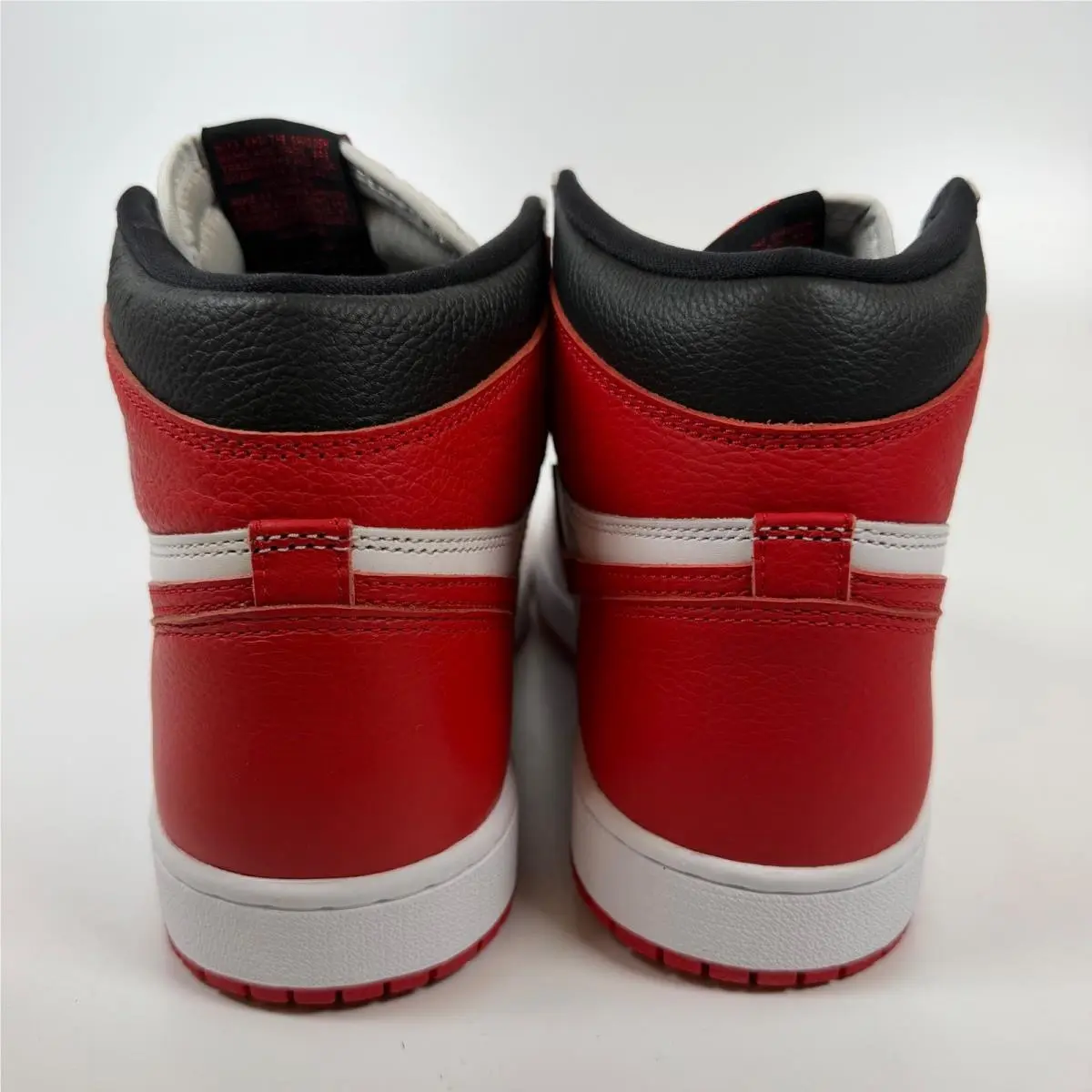 Nike shoes - Jordan 1 Retro High OG Heritage - 555088-161 - White 3