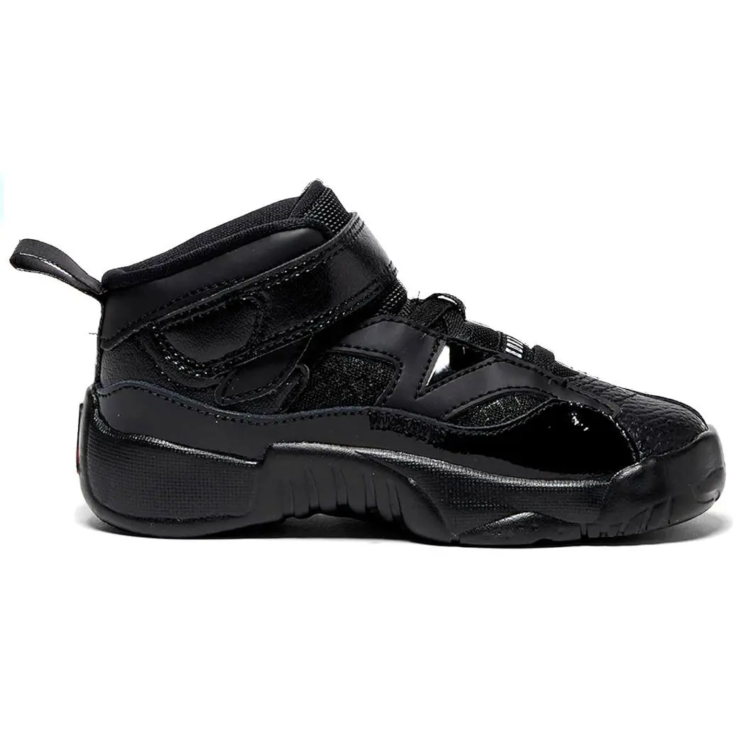 Nike shoes - Black (UPC: 196152251985) 0