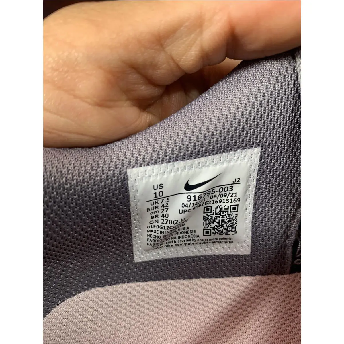 Nike shoes - White 9