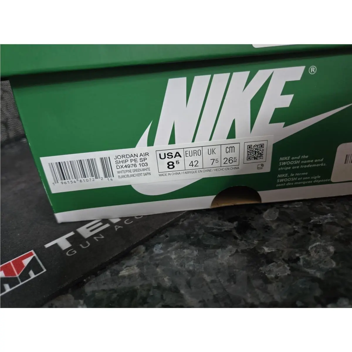 Nike shoes - Jordan Air Ship - Air Ship - DX4976-103 - White (UPC: 196154810722) 3