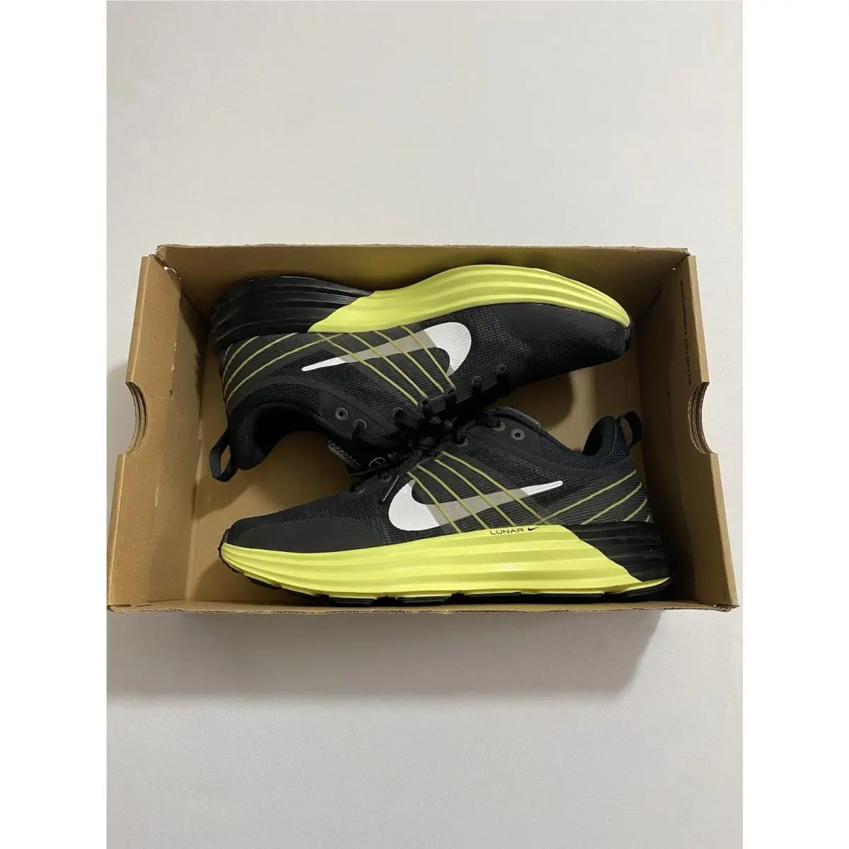 Men’s Size 7 - Nike Lunar Roam Black Light Lemon Twist DV2440 006 - Black