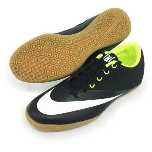 Nike shoes - Black / White / yellow 3