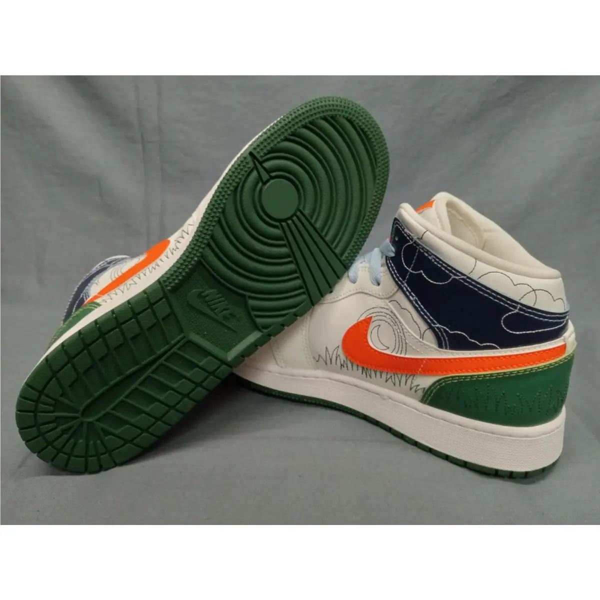 Nike shoes - Jordan Air 1 Mid GS - DX2462100 - Orange (UPC: 196149433714) 0