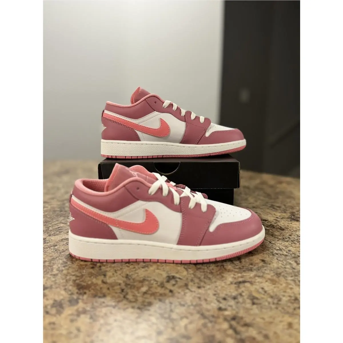 Nike shoes - Nike Air Jordan 1 - Air - 553560-616 - Multicolor (UPC: 0196604452748) 3