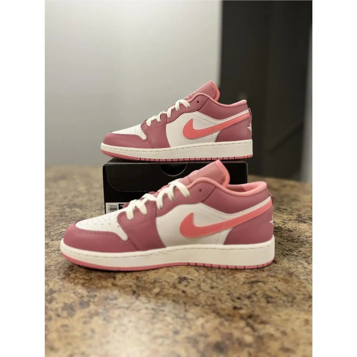 Nike shoes - Nike Air Jordan 1 - Air - 553560-616 - Multicolor (UPC: 0196604452748) 4