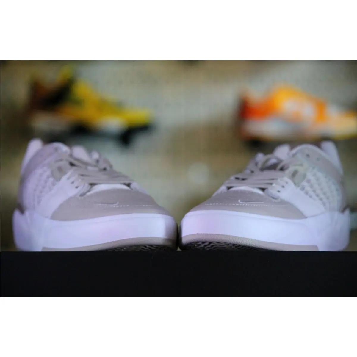 Nike shoes - Nike SB Ishod Wair Premium - DH1030-100 - Beige 1