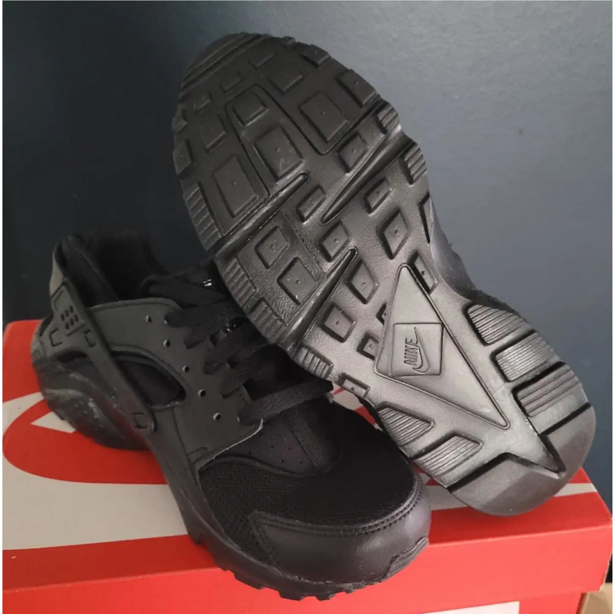 Nike shoes - Nike Huarache - Huarache - Black/Black/Black (UPC: 675911852651) 3