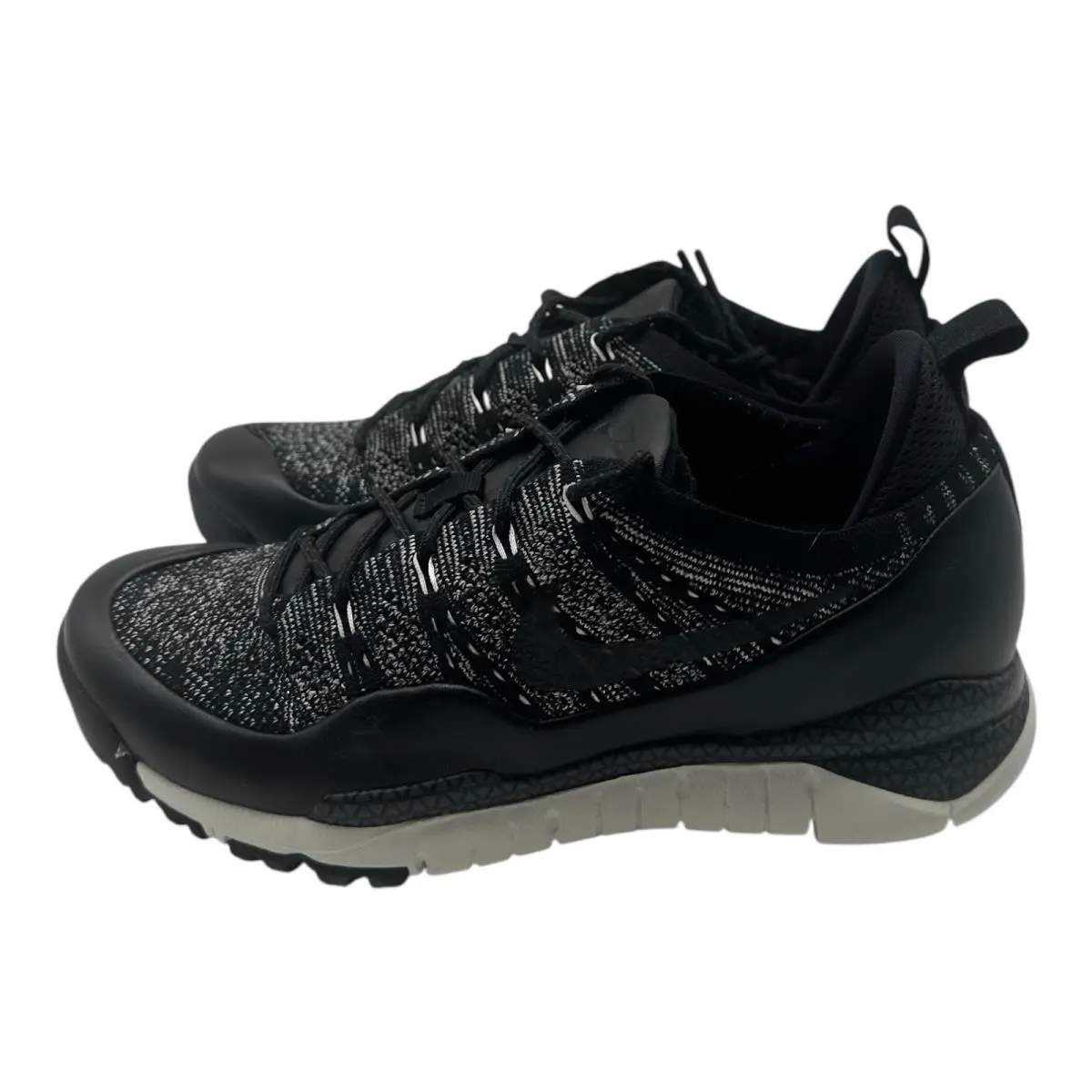 Nike shoes - Nike Lupinek Flyknit - Lupinek Flyknit - 882685-100 - Black (UPC: 886912235118) 4