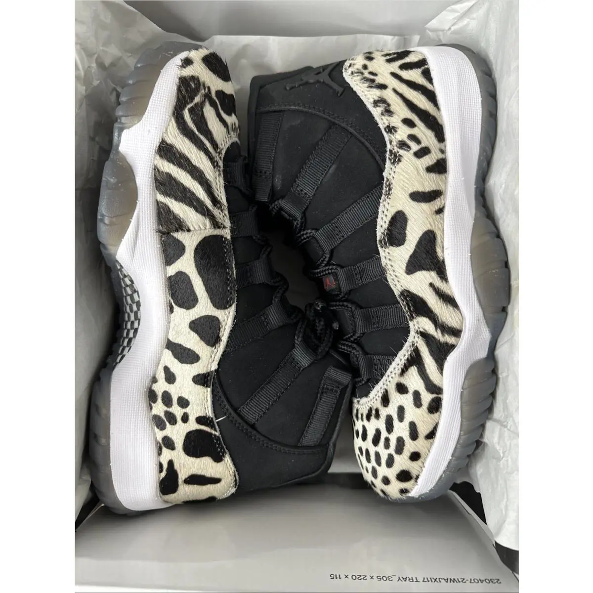 Nike shoes - Air Jordan 11 - Air - AR0715-010 - Multicolor 5