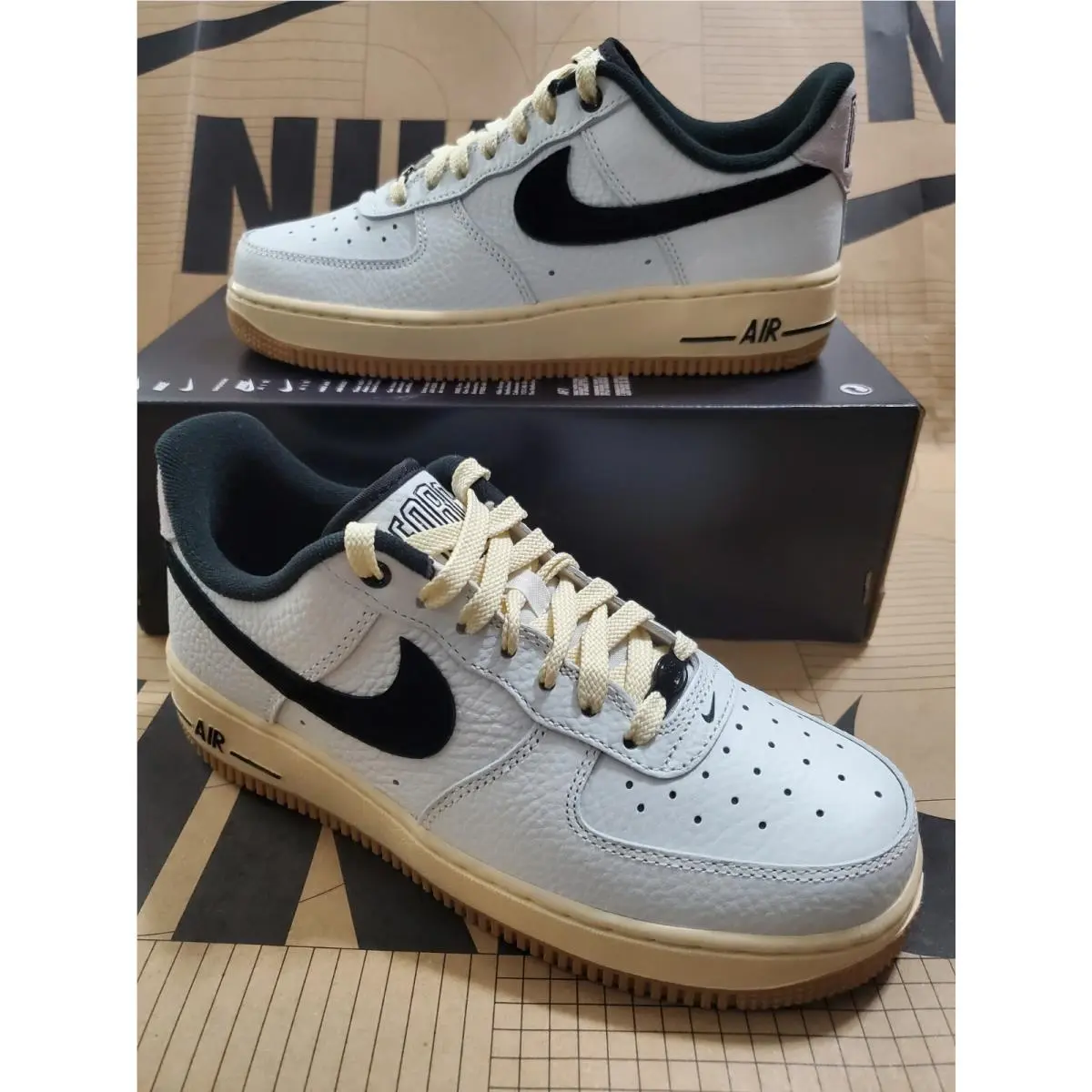 Nike Women Air Force 1 `07 LX Summit White Black Muslin DR0148-101 Wmns Size 8