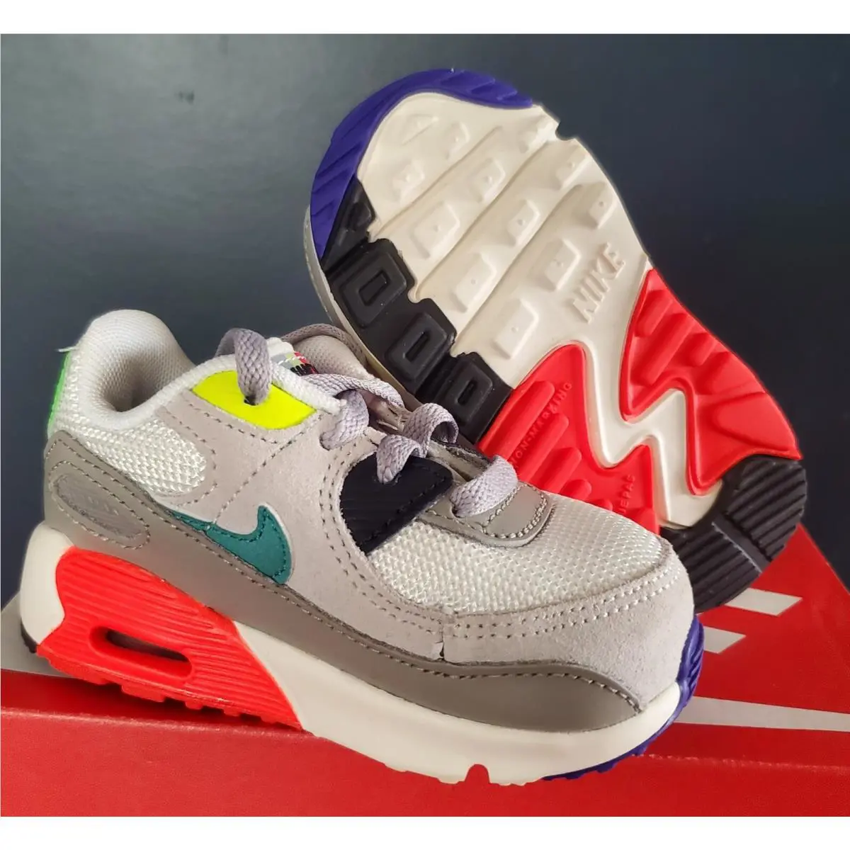 Nike shoes - Pearl Grey/Summit White/Black/Sport Turquoise (UPC: 194953062014) 2