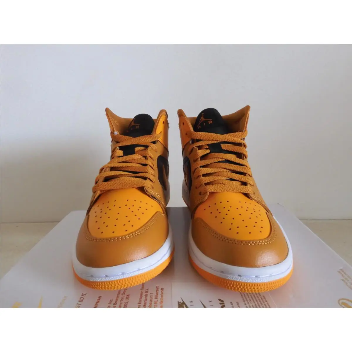 Nike shoes - Air Jordan 1 Mid - Air Mid - BQ6472-700 - Yellow (UPC: 196149198385) 2