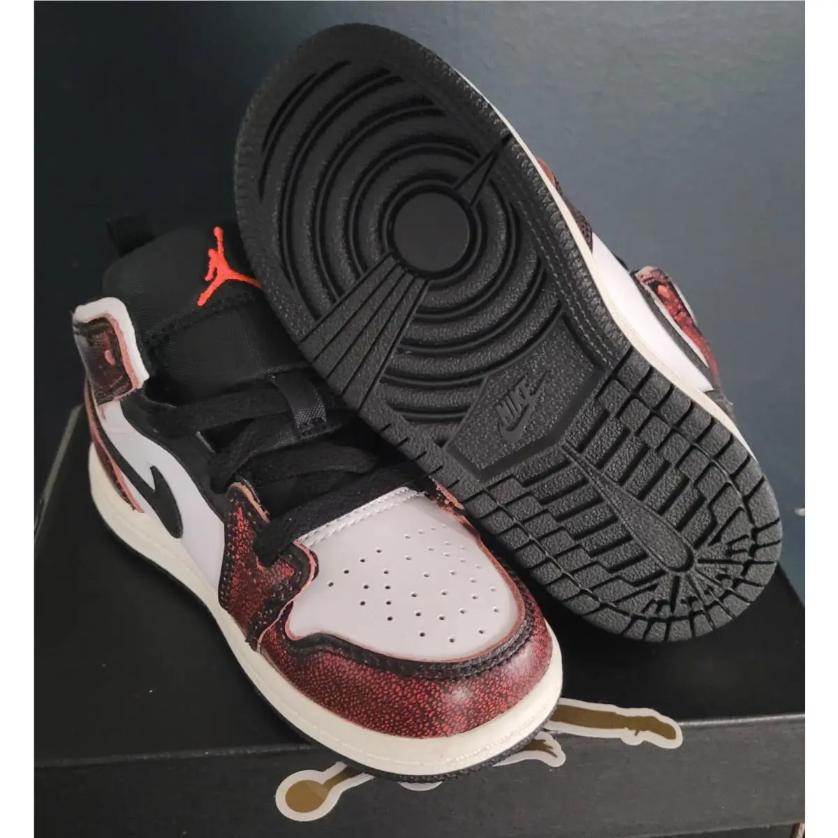 Nike shoes - Jordan 1 Mid SE - Mid - Black/Infrared 23/White/Sail (UPC: 196151738654) 3