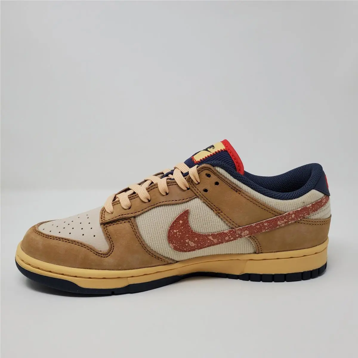 Nike shoes - Nike Dunk Low Retro SE - HQ3640-790 - Beige 4