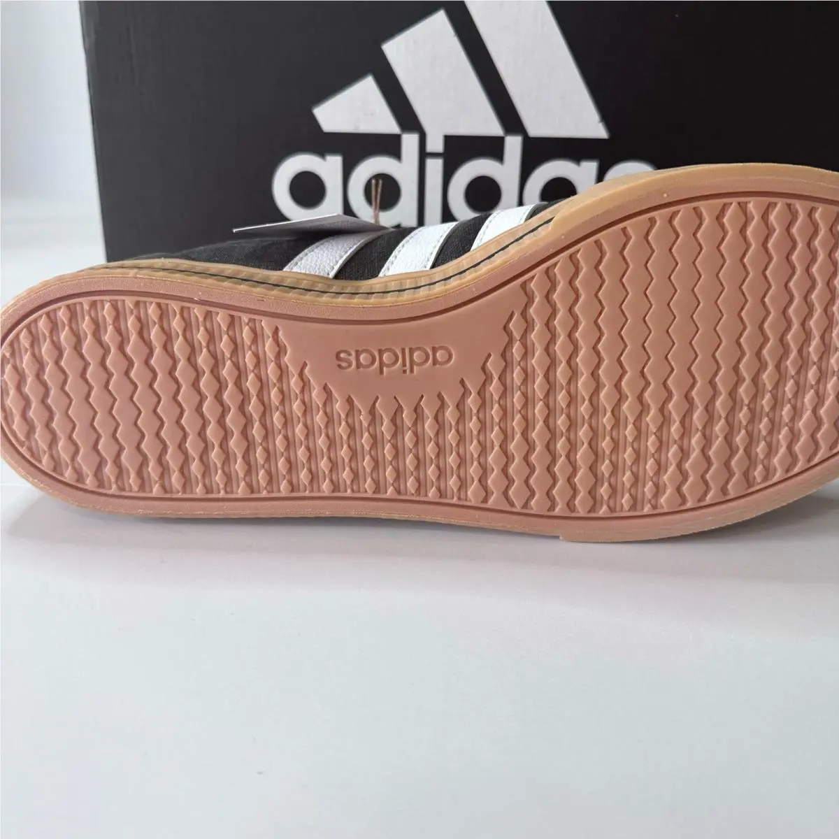 Adidas shoes - adidas Tennis - Tennis - Sport - Black 1