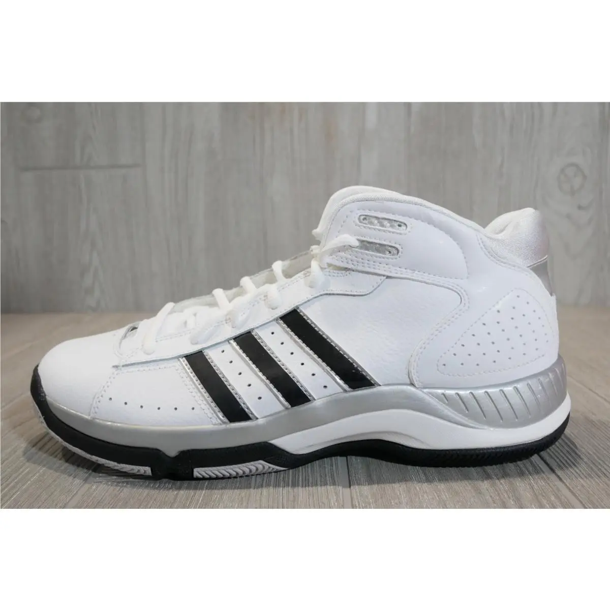 Vintage Adidas Blindeside 4 White Basketball Shoes 2007 Mens SZ 10 Oss