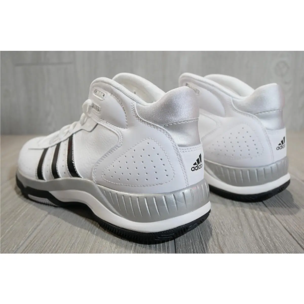 Adidas shoes - adidas Vintage - Vintage - White 3