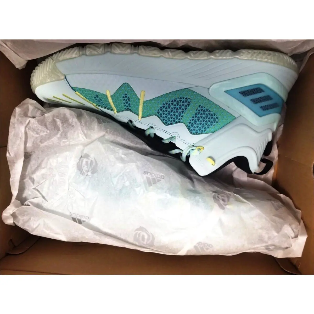Adidas shoes - Adidas D Rose Son of Chi - GW7650 - Green 34