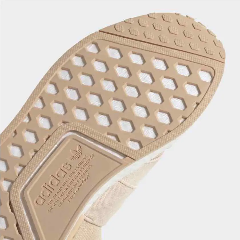 Adidas shoes - Halo Blush, Could White, Simple Brown 3
