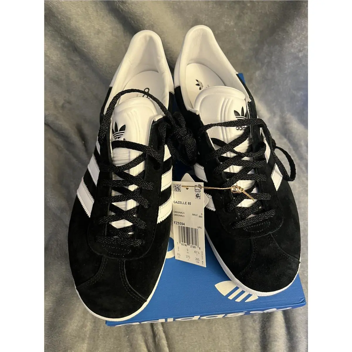 Adidas shoes - adidas Gazelle - Gazelle - Core Black / Cloud White / Gold Metallic 0