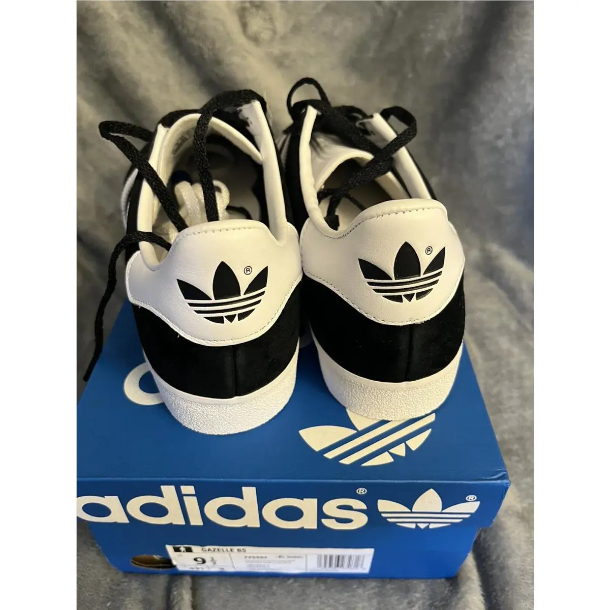 Adidas shoes - adidas Gazelle - Gazelle - Core Black / Cloud White / Gold Metallic 1
