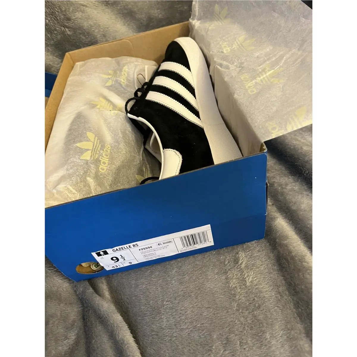 Adidas shoes - adidas Gazelle - Gazelle - Core Black / Cloud White / Gold Metallic 16
