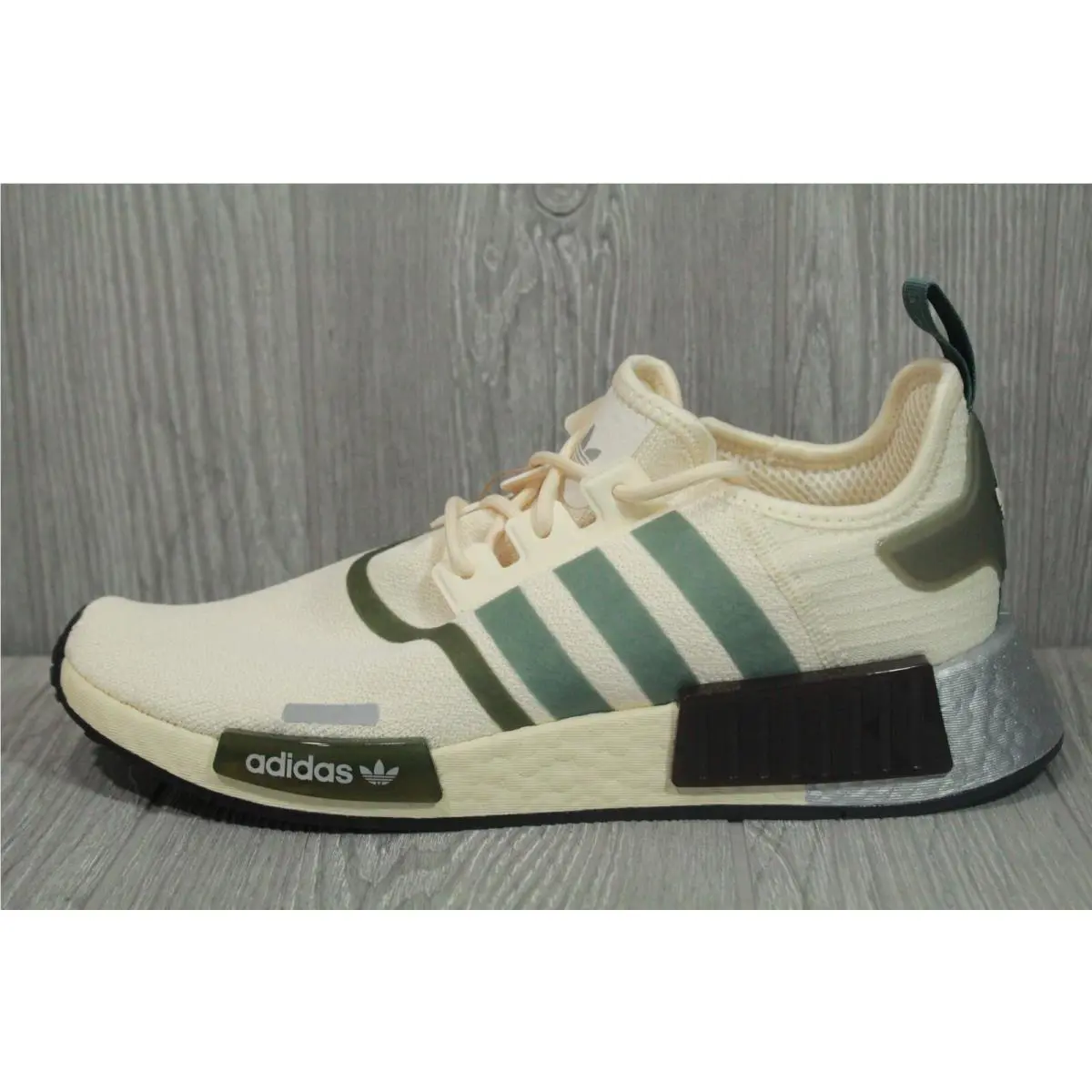 Adidas Women`s NMD_R1 Wonder White Olive Green Shoes GX6490 Size 6.5-9.5