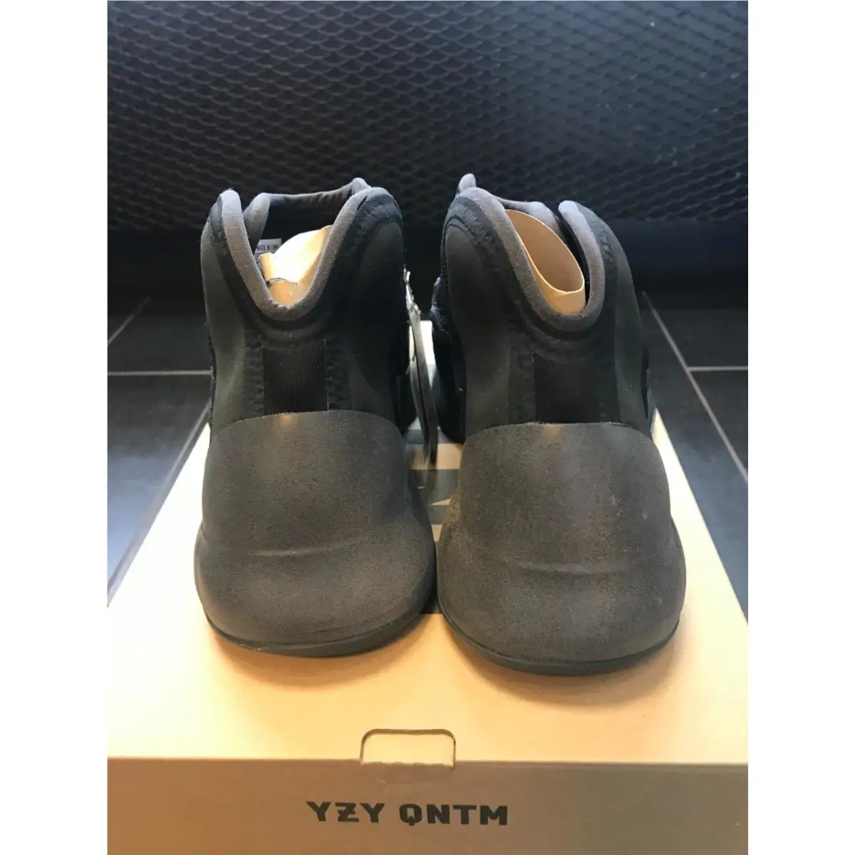 Adidas shoes Yeezy Quantum - Black 8