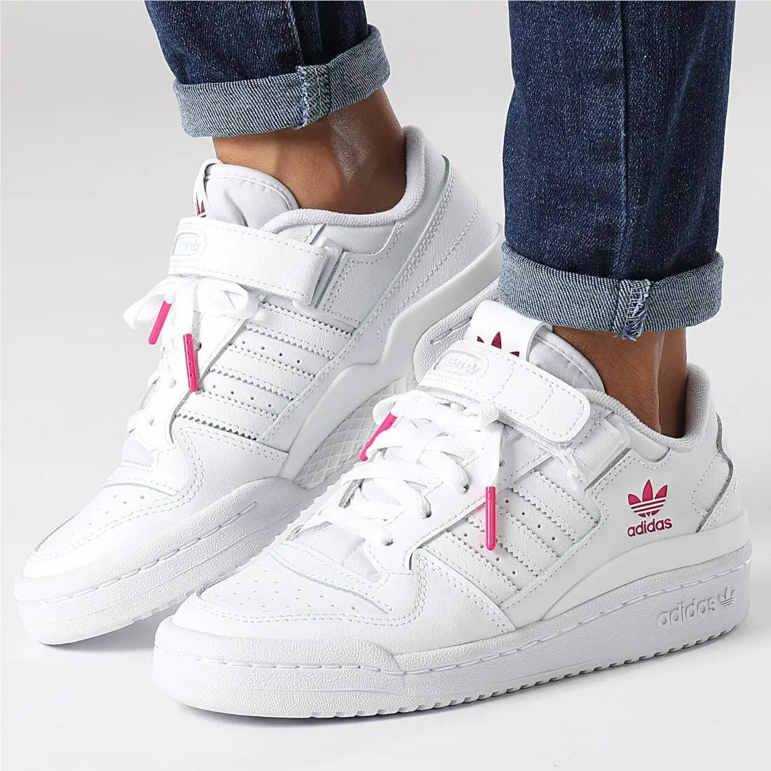 Adidas Forum Low W. . Womens Size: 7 - 9.5