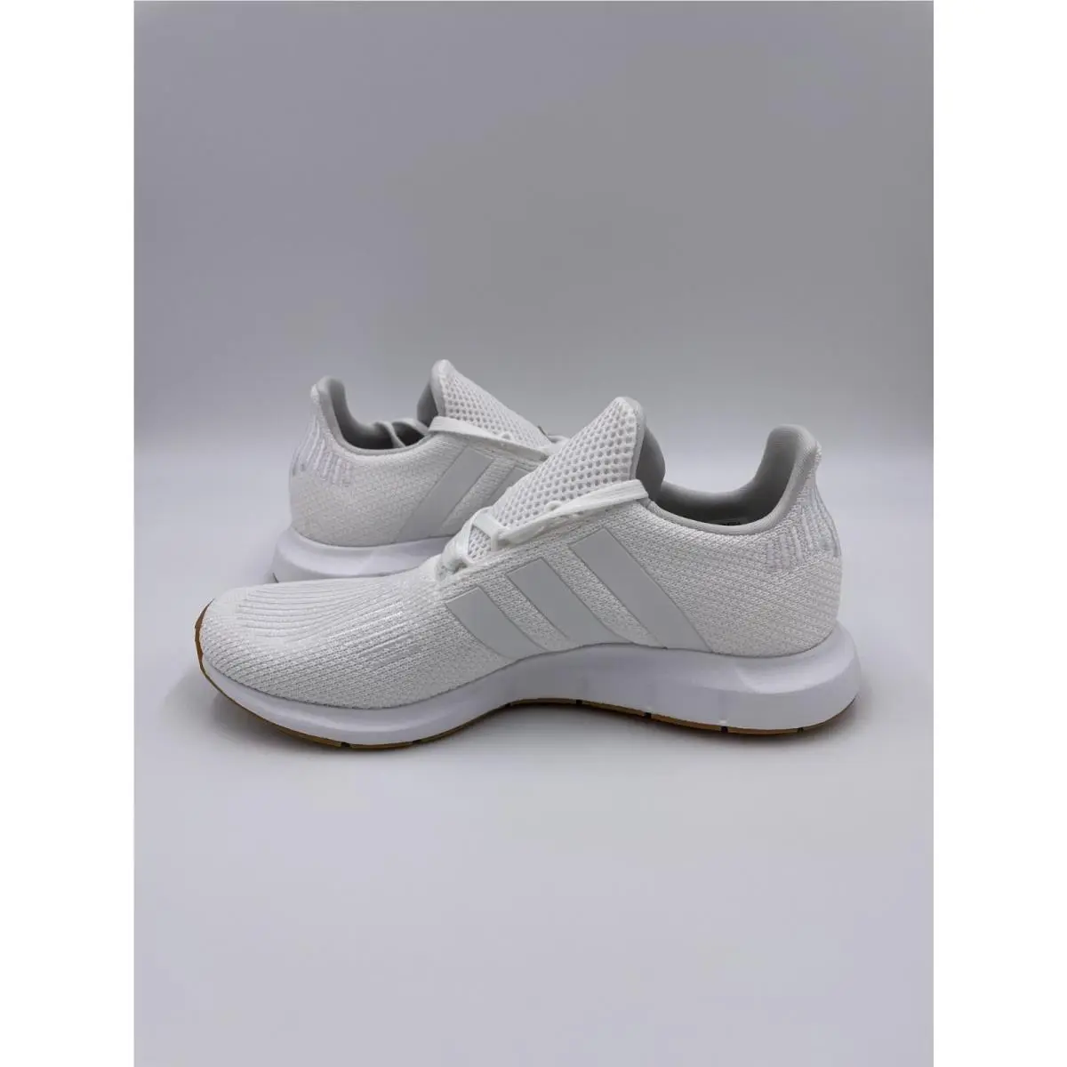 Adidas shoes - adidas Swift Run - Swift Run - White 0