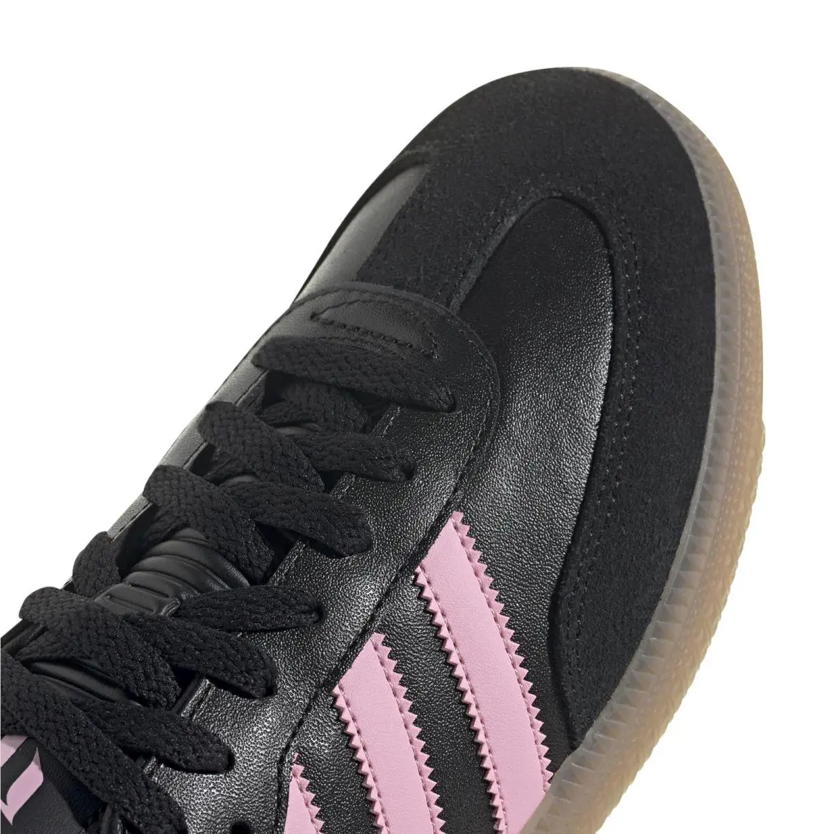 Adidas shoes - Core Black/Gold Metallic/Gum 2
