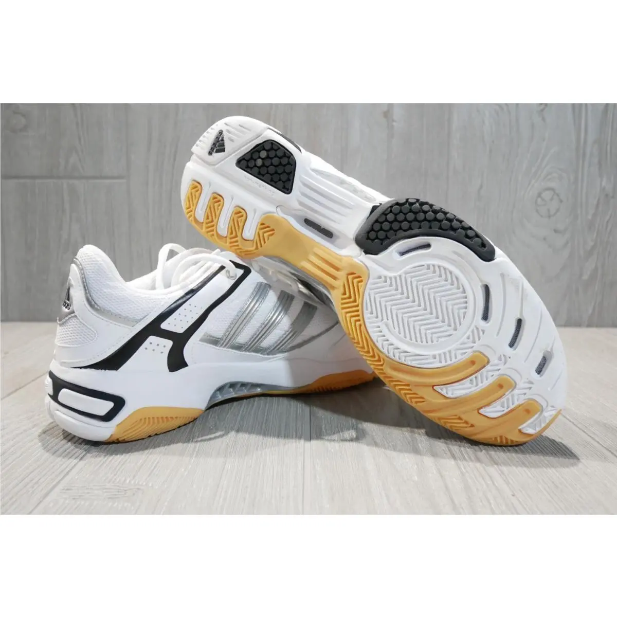 Adidas shoes - adidas Vintage - Vintage - White 11