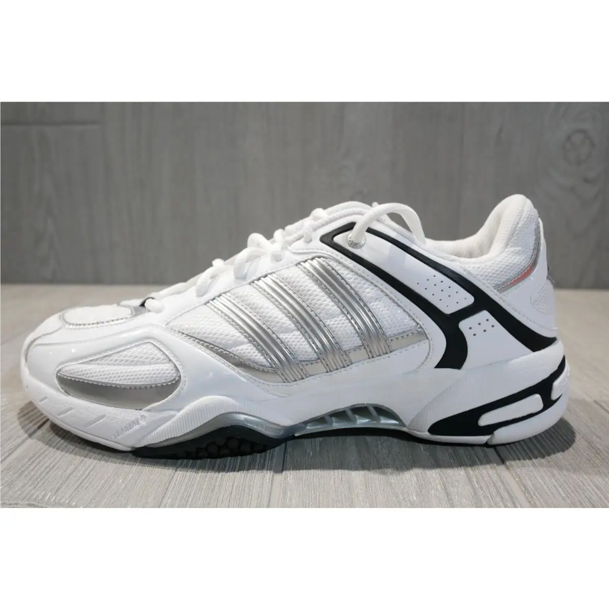 Adidas shoes - adidas Vintage - Vintage - White 6