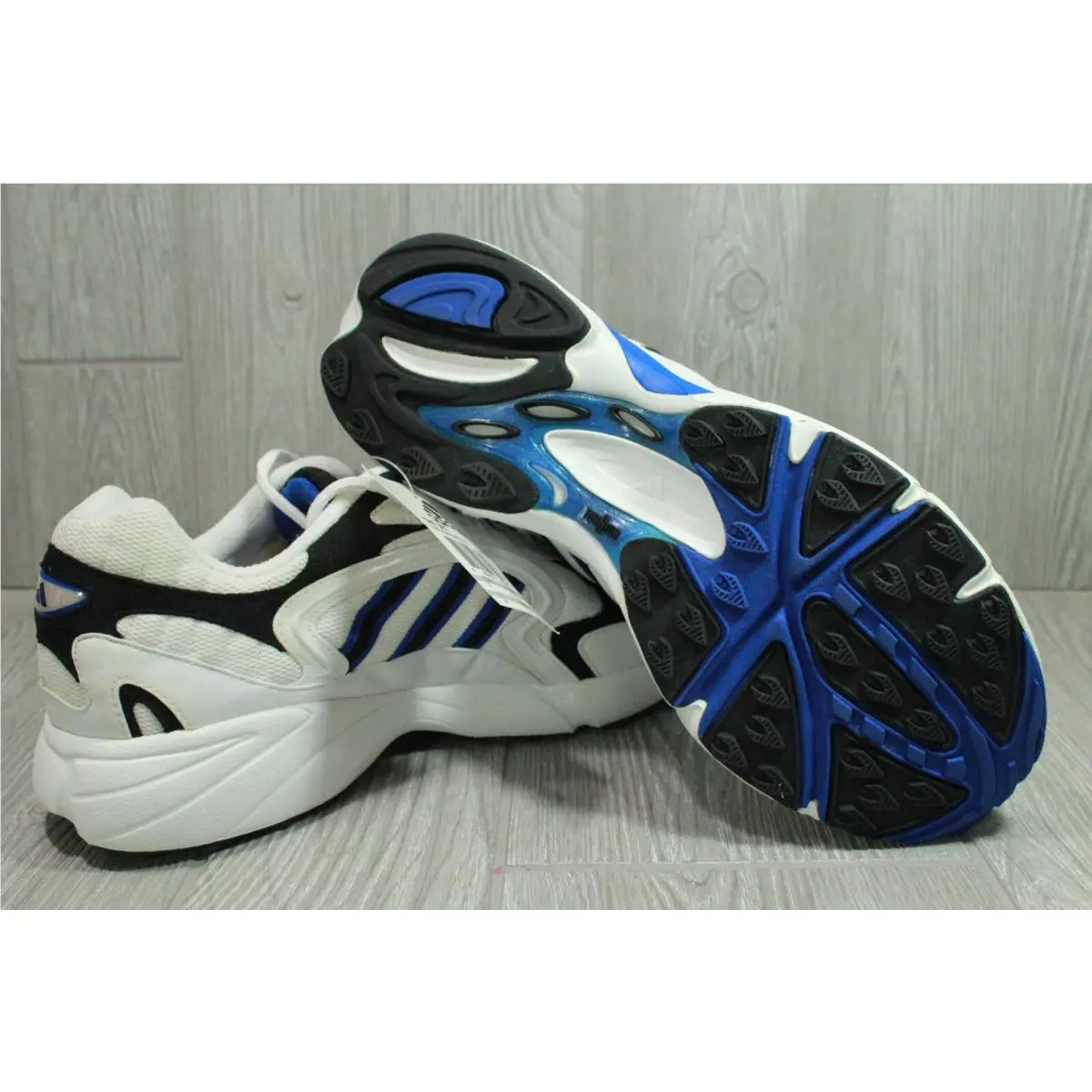 Adidas shoes - White 4