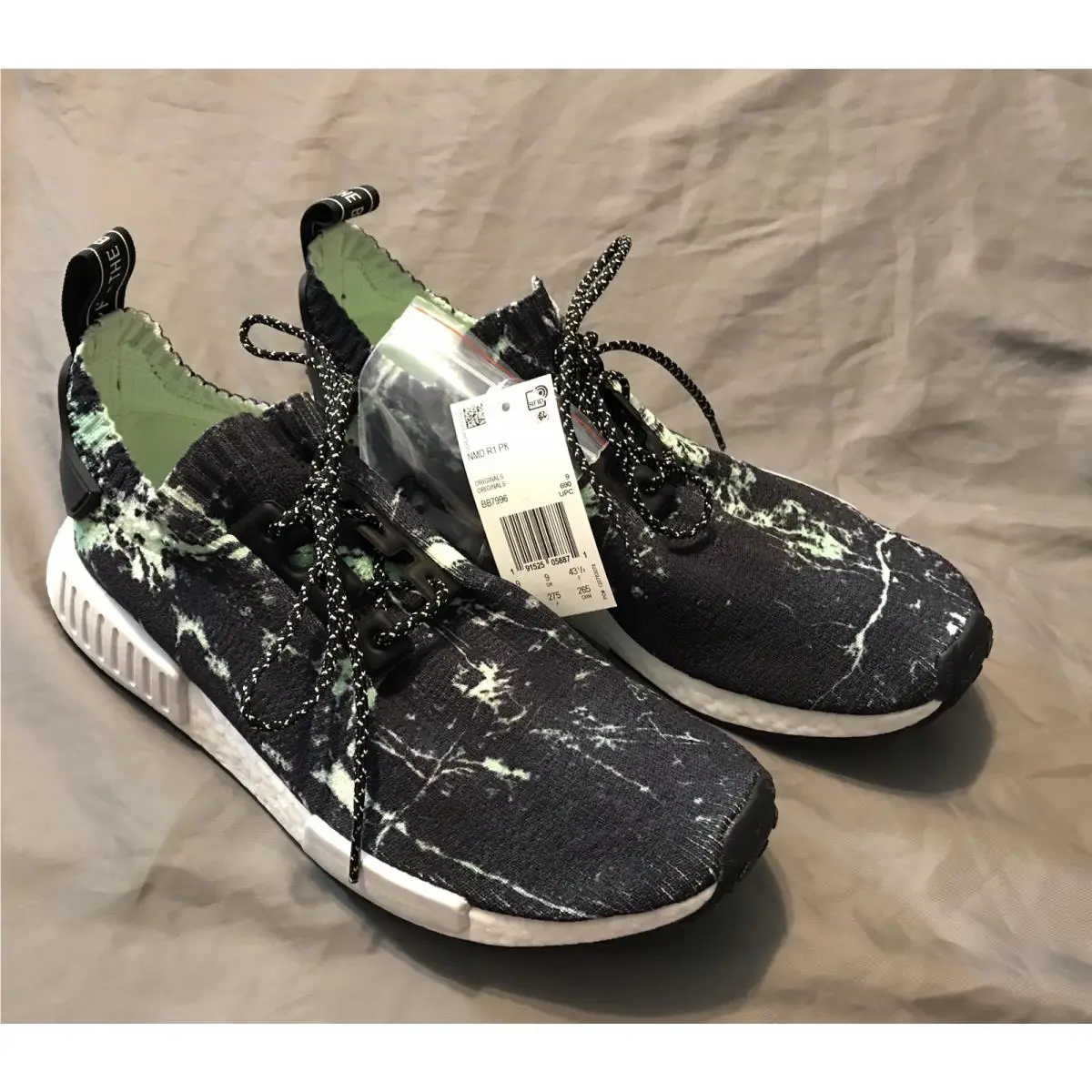 Adidas shoes - adidas NMD R1 - NMD - BB7996 - Black, Green 4