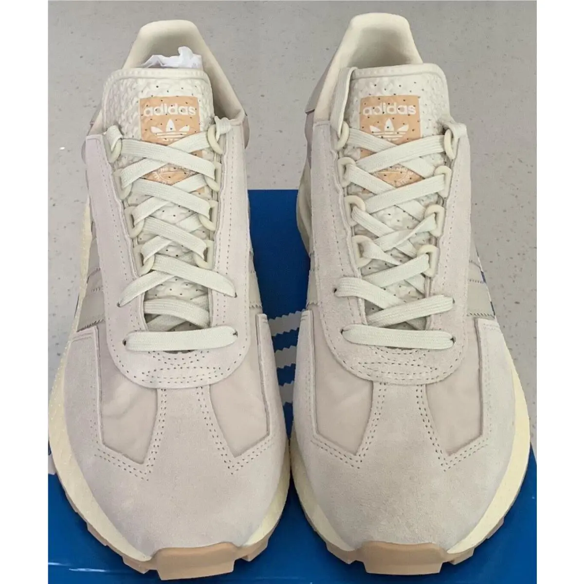 Adidas shoes - adidas Originals - Originals - Beige 0