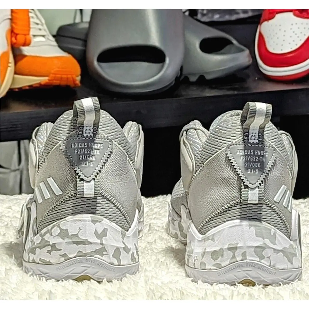 Adidas shoes - adidas D.O.N. Issue - Issue - H67723 - Gray 18
