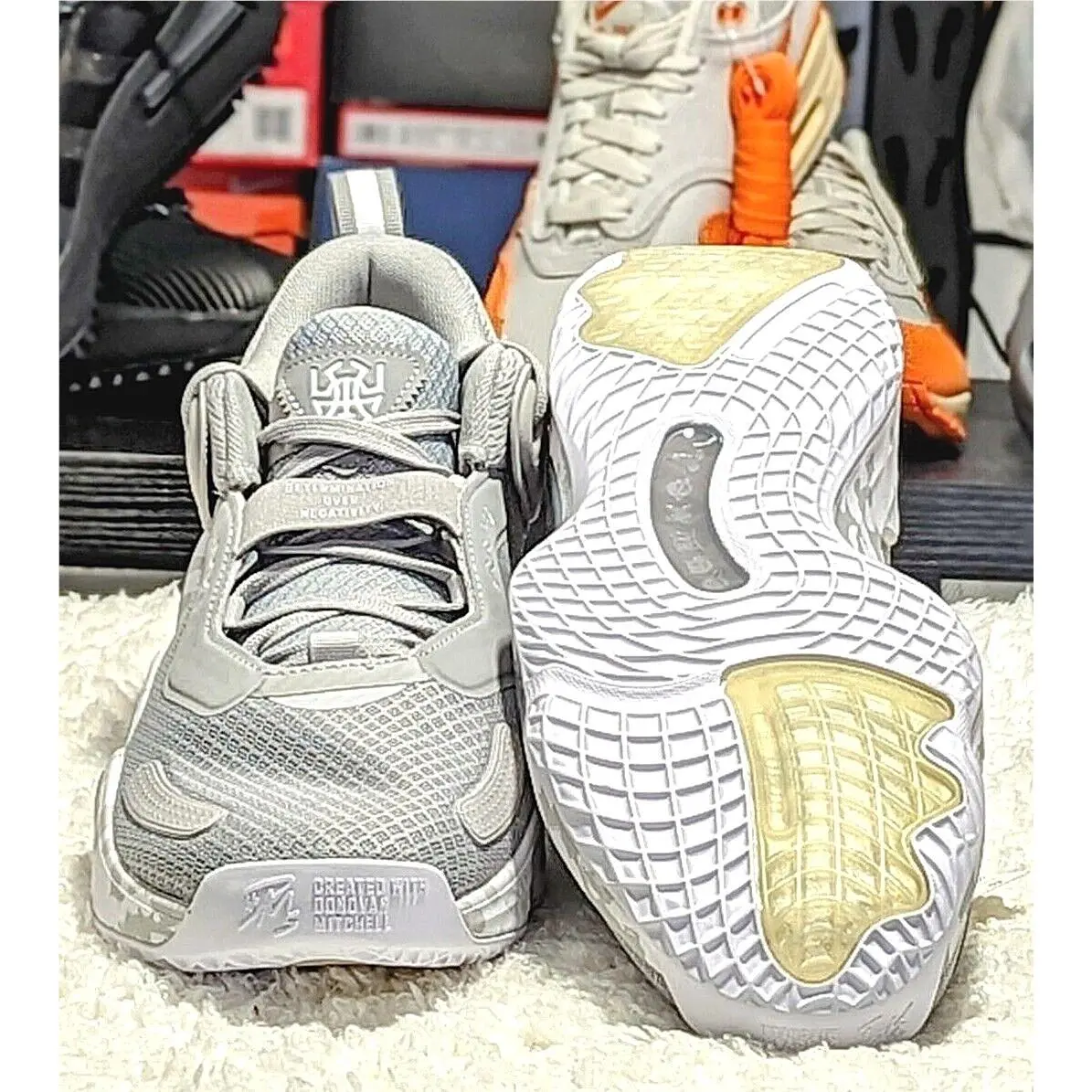 Adidas shoes - adidas D.O.N. Issue - Issue - H67723 - Gray 22
