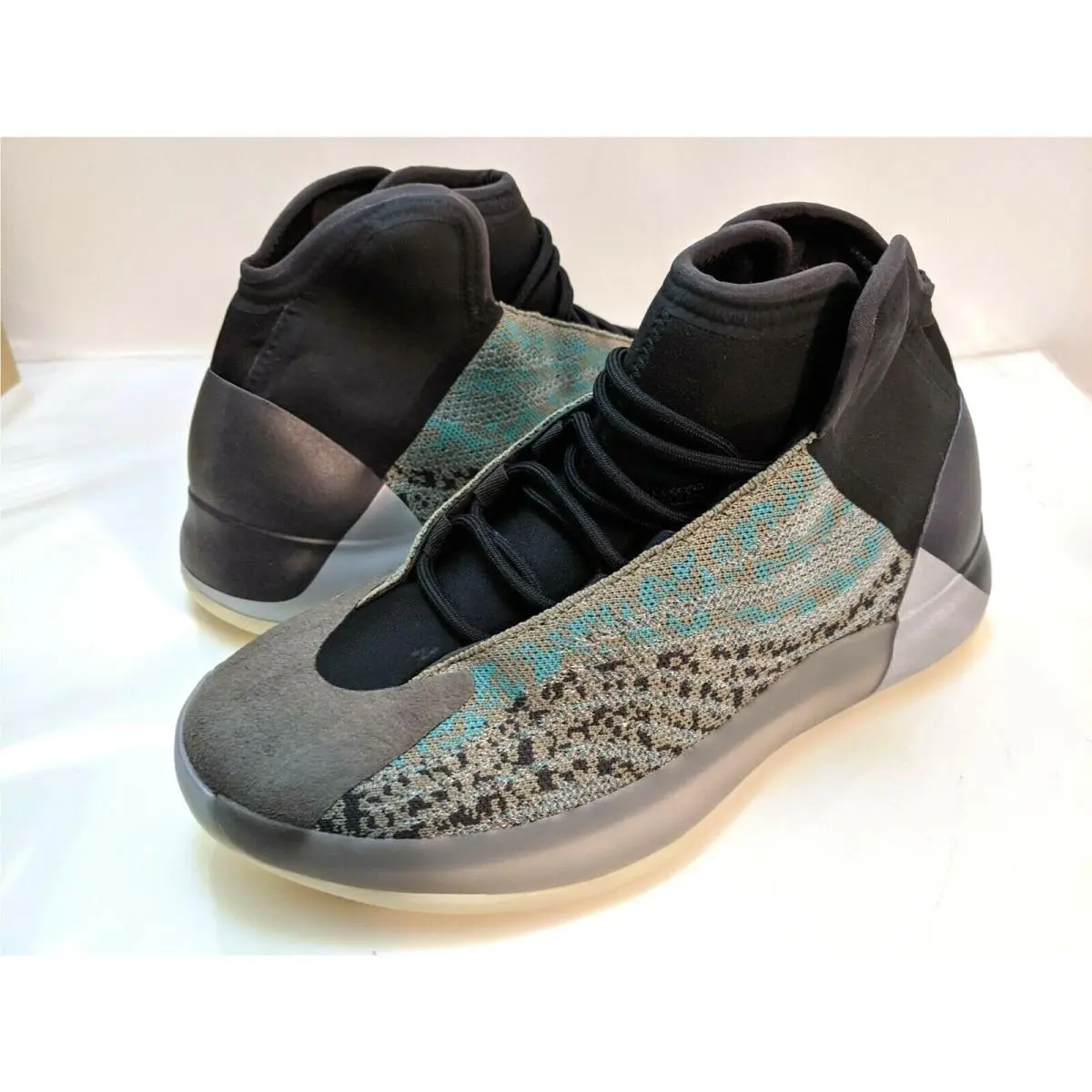 Adidas Yeezy Boost Qntm Supply Basketball Sneakers Teal Blue G58864 8.5 10.5