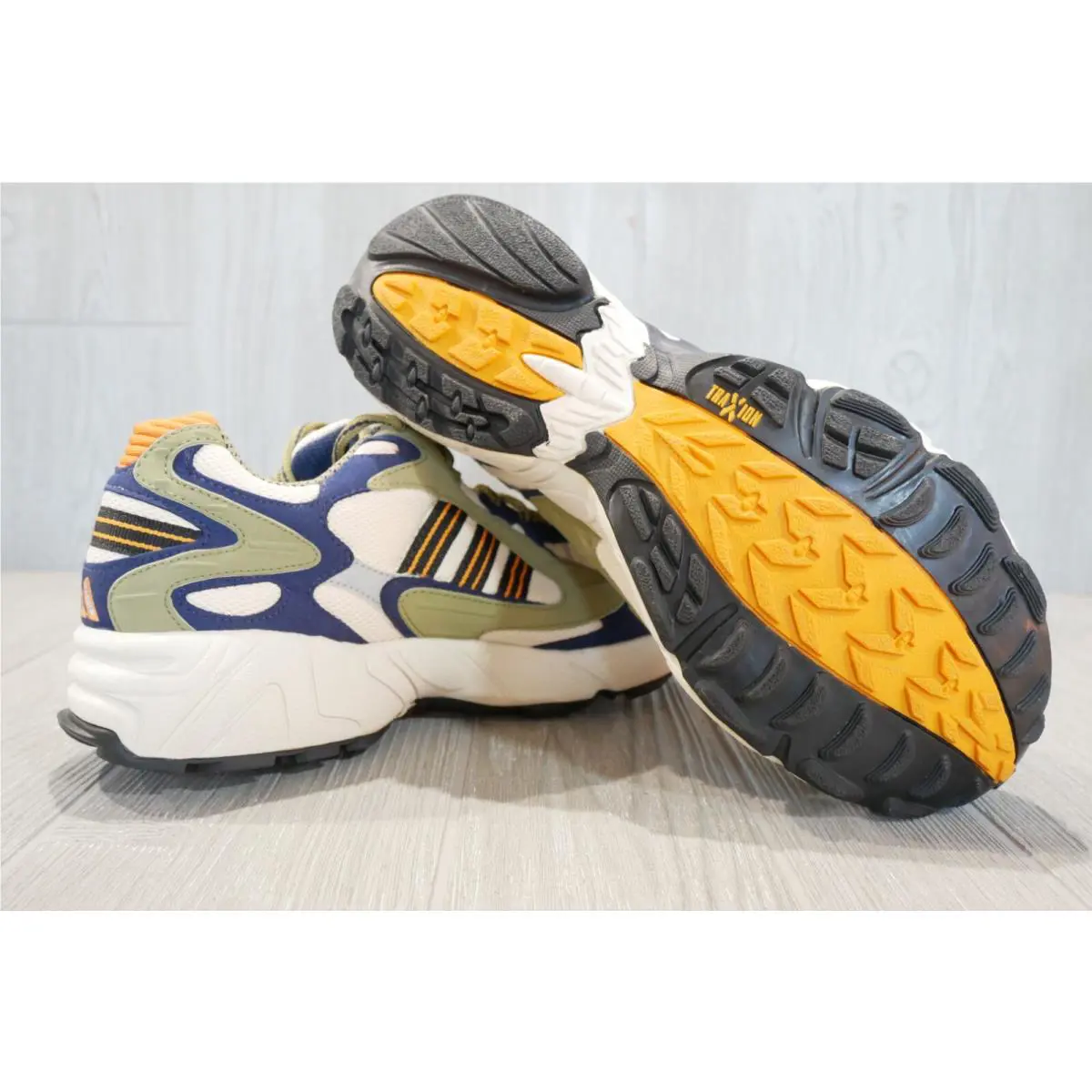Adidas shoes - adidas Savage - Savage - Beige 4