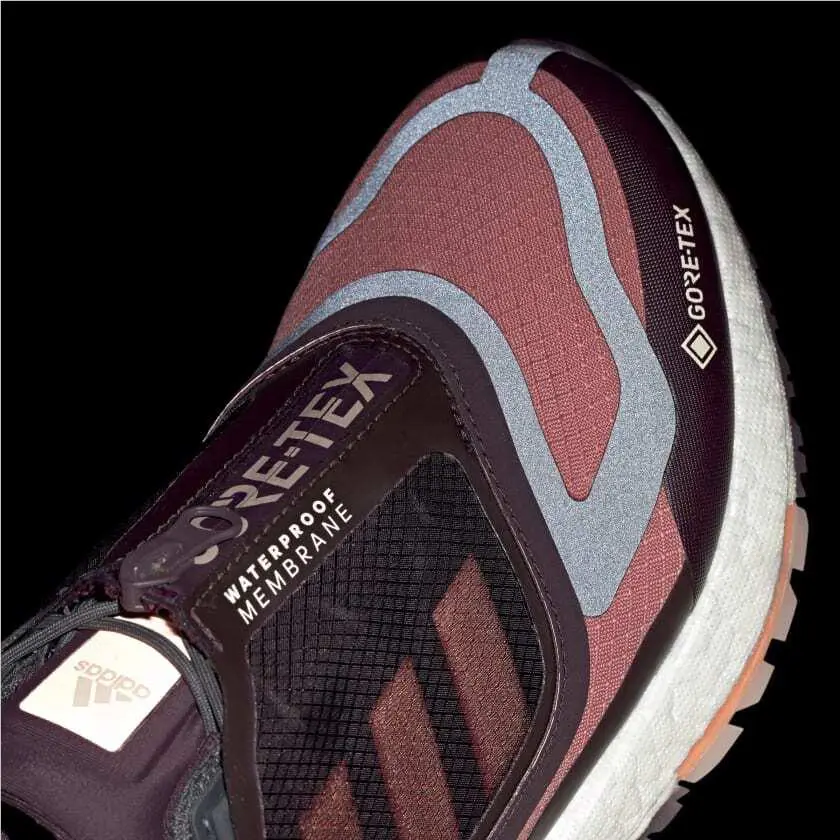 Adidas shoes - ULTRABOOST 22 GORE-TEX - ULTRABOOST - GX9131 - Wonder Red / Beam Orange / Shadow Maroon 7